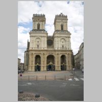 Cathédrale Sainte-Marie d'Auch, photo Poudou99, Wikipedia.jpg